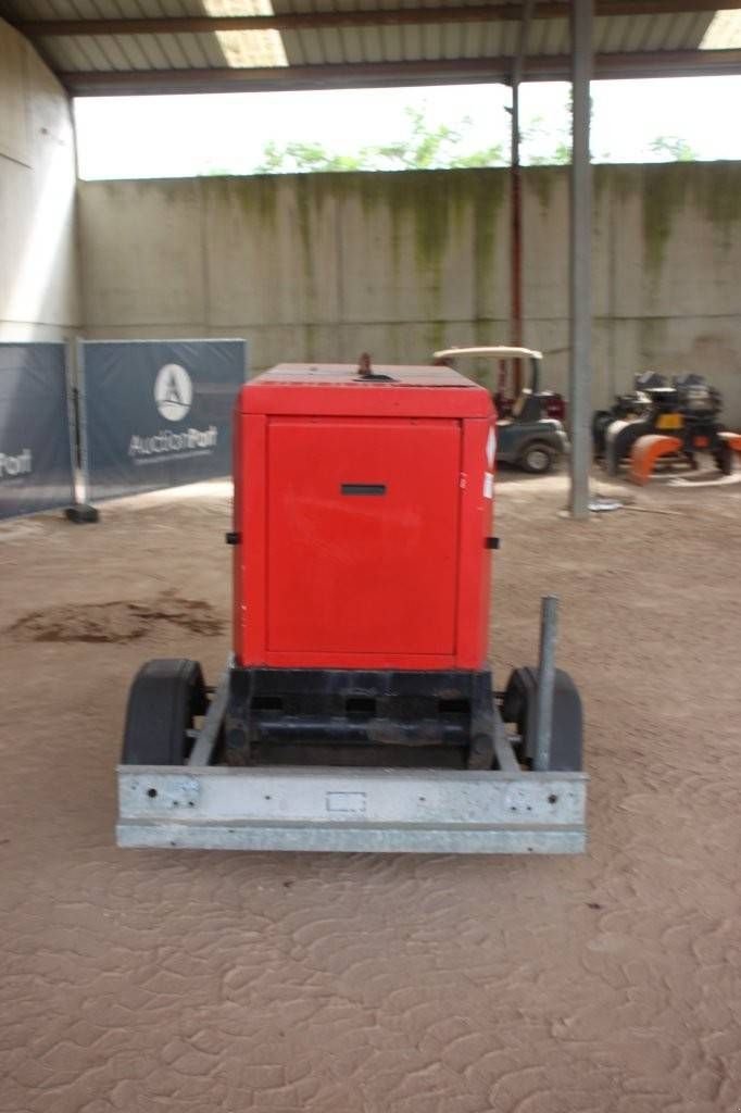 Notstromaggregat от тип SDMO R22, Gebrauchtmaschine в Antwerpen (Снимка 8)