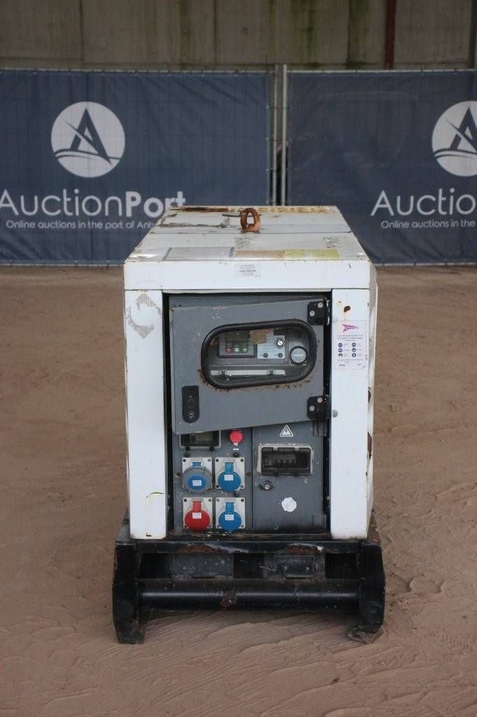Notstromaggregat от тип SDMO R22C3, Gebrauchtmaschine в Antwerpen (Снимка 8)