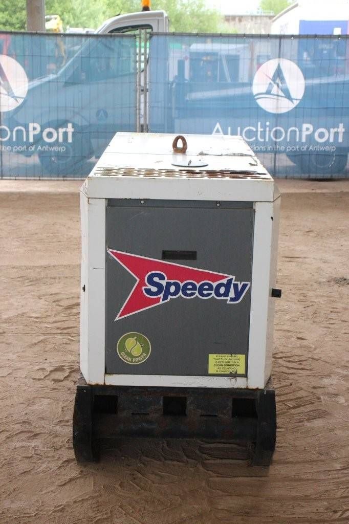 Notstromaggregat от тип SDMO R22C3, Gebrauchtmaschine в Antwerpen (Снимка 4)