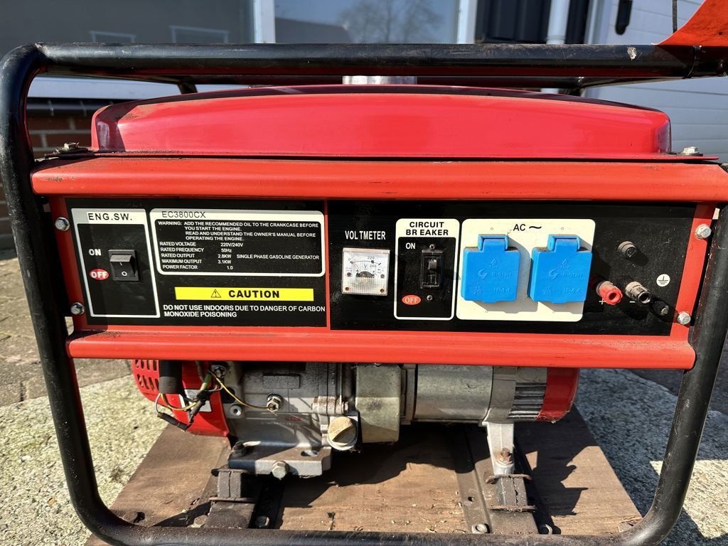 Notstromaggregat van het type Sonstige Aggregaat EC 3800 CX, Gebrauchtmaschine in MARIENHEEM (Foto 4)
