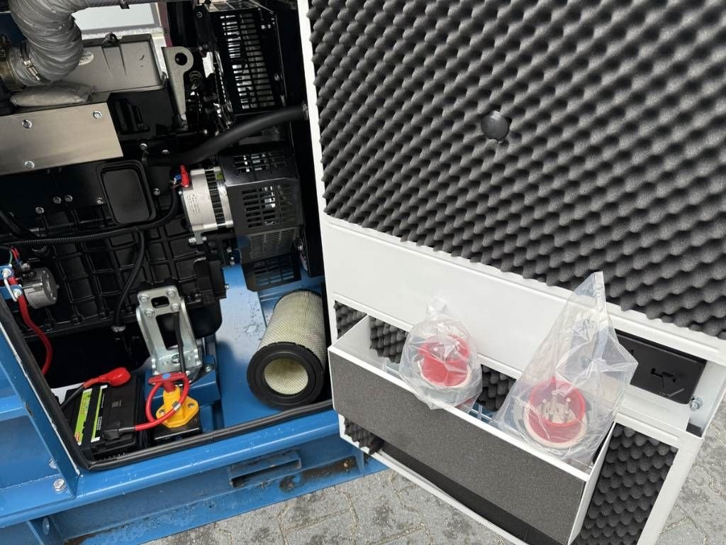 Notstromaggregat del tipo Sonstige Ashita 110 KVA, Neumaschine In Luttenberg (Immagine 10)