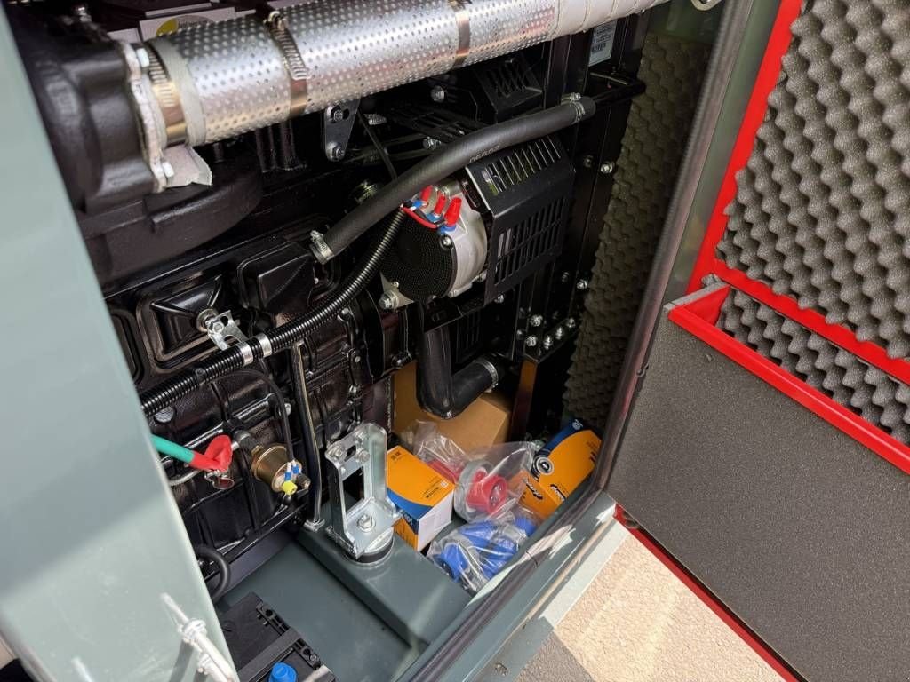 Notstromaggregat tip Sonstige Ashita AG3-70, Neumaschine in Luttenberg (Poză 9)