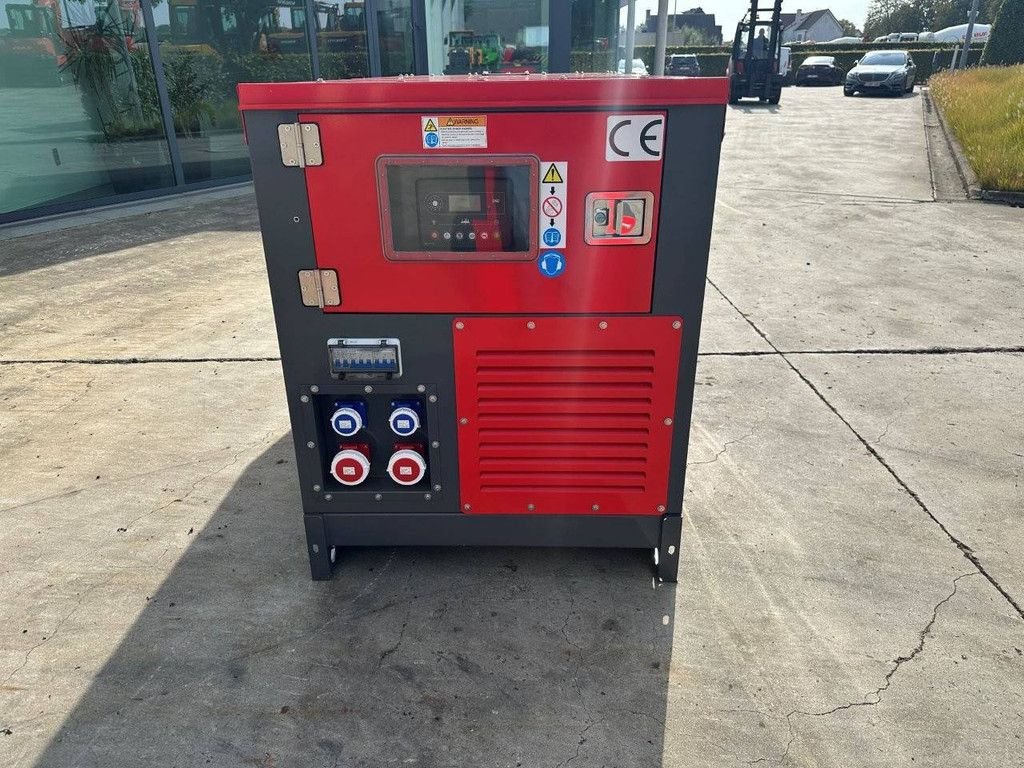 Notstromaggregat du type Sonstige Ashita LG80, Neumaschine en Antwerpen (Photo 3)