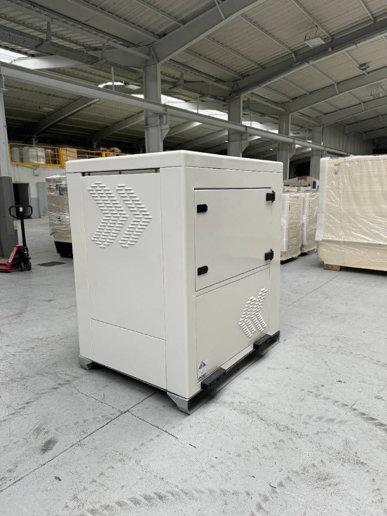 Notstromaggregat des Typs Sonstige Battery Energy Storage - 45 kVA - 60 kWh, Neumaschine in Oudenbosch (Bild 9)