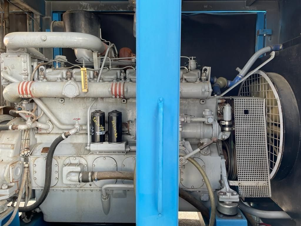 Notstromaggregat des Typs Sonstige Baudouin 6P15 Leroy Somer 400 kVA Silent generatorset, Gebrauchtmaschine in VEEN (Bild 3)
