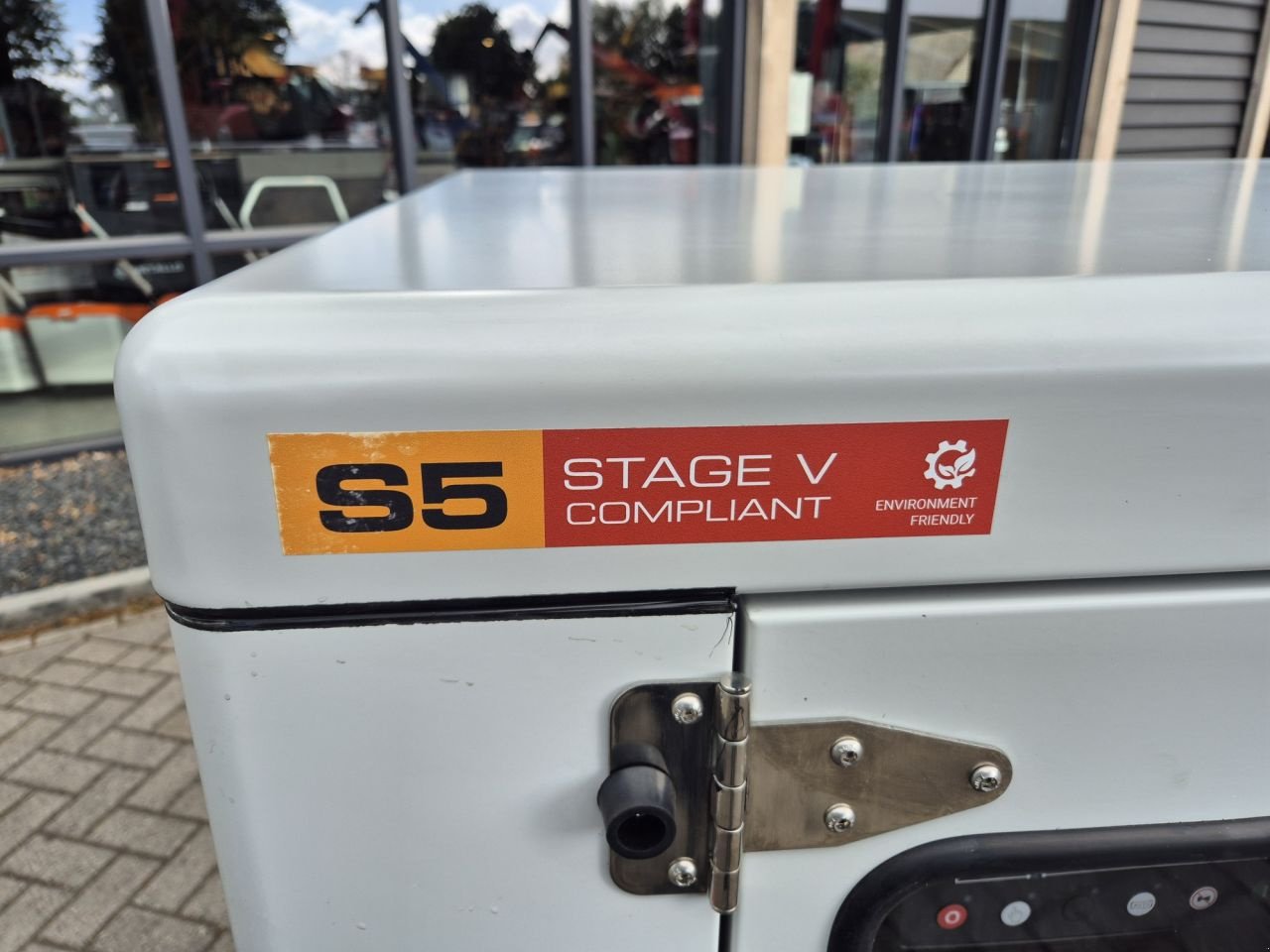 Notstromaggregat of the type Sonstige Brinkman Niemeijer BNY17-5G5-001-M01, Neumaschine in Lunteren (Picture 4)