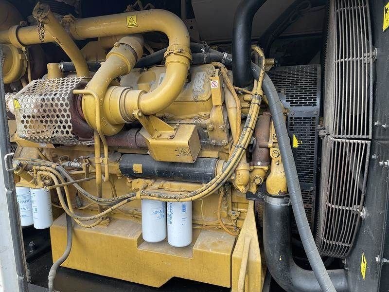 Notstromaggregat of the type Sonstige Cat 900 F, Gebrauchtmaschine in Waregem (Picture 7)