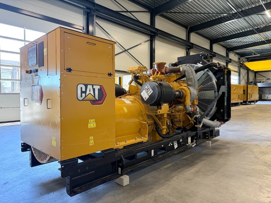 Notstromaggregat des Typs Sonstige Cat C32 - 1.250 kVA Open Generator - DPX-18108, Neumaschine in Dordrecht (Bild 4)