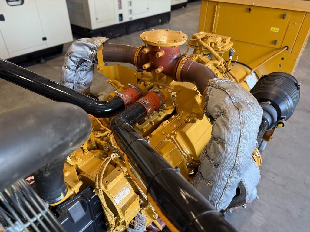 Notstromaggregat des Typs Sonstige Cat C32 - 1.250 kVA Open Generator - DPX-18108, Neumaschine in Dordrecht (Bild 8)