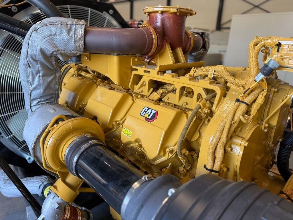 Notstromaggregat des Typs Sonstige Cat C32 - 1.250 kVA Open Generator - DPX-18108, Neumaschine in Dordrecht (Bild 7)