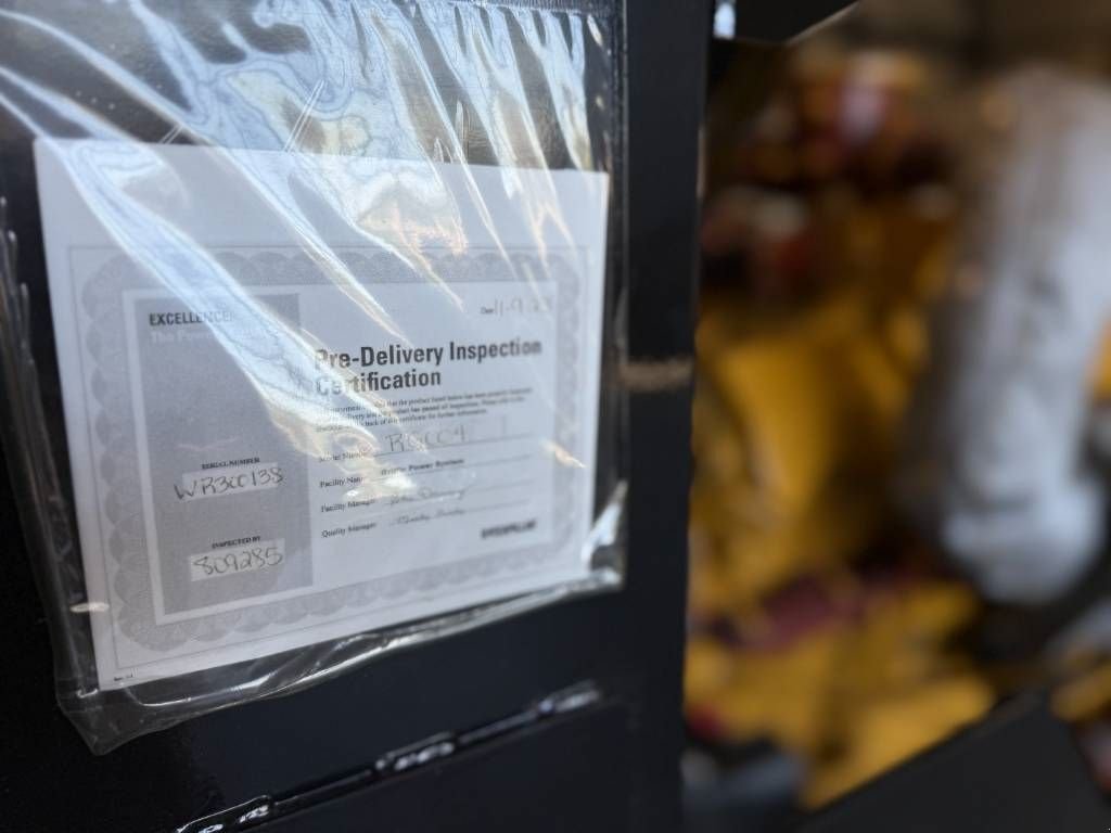 Notstromaggregat des Typs Sonstige Cat C32 - 1.250 kVA Open Generator - DPX-18108, Neumaschine in Dordrecht (Bild 9)