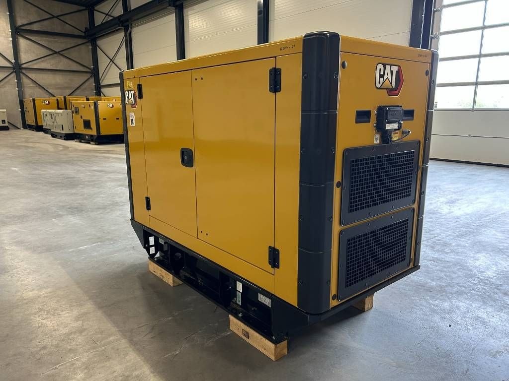 Notstromaggregat от тип Sonstige Cat DE33E0 - 33 kVA Generator - DPX-18004, Neumaschine в Dordrecht (Снимка 2)