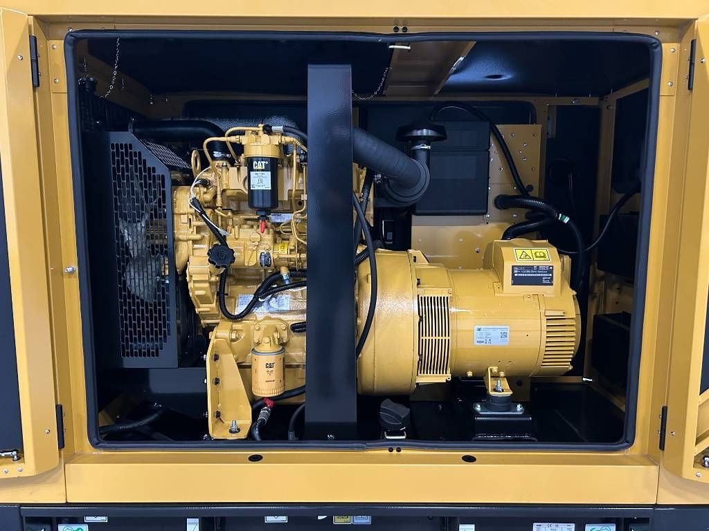 Notstromaggregat от тип Sonstige Cat DE33E0 - 33 kVA Generator - DPX-18004, Neumaschine в Dordrecht (Снимка 7)