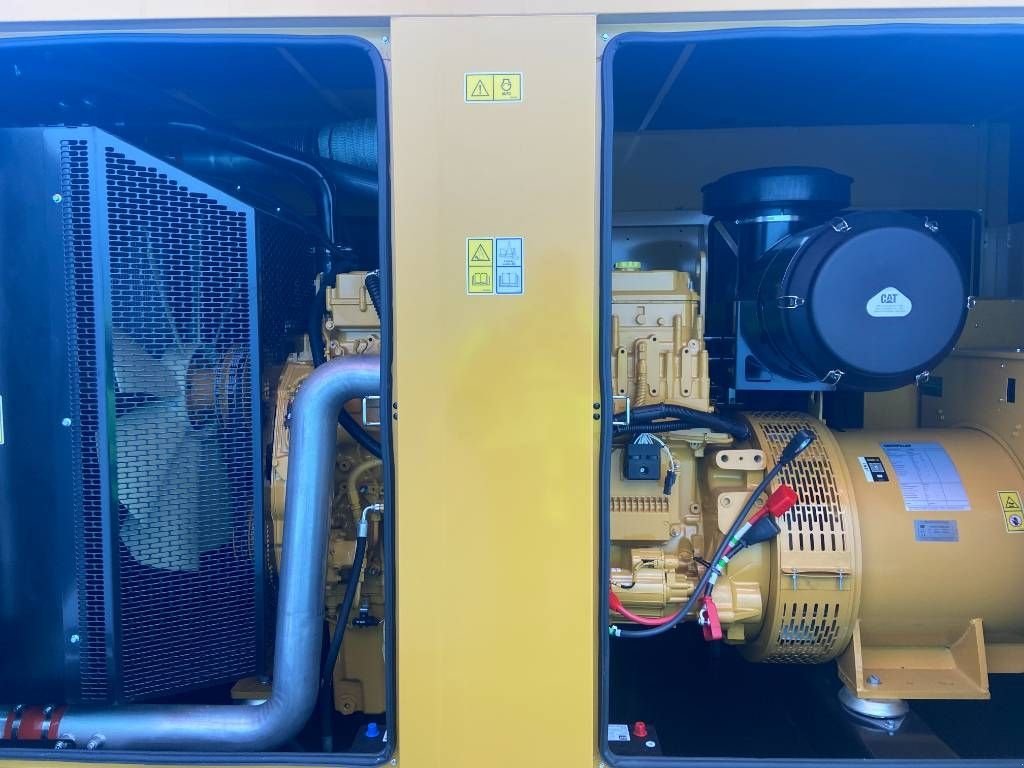 Notstromaggregat des Typs Sonstige Cat DE550GC - 550 kVA Stand-by Generator - DPX-18221, Neumaschine in Dordrecht (Bild 5)