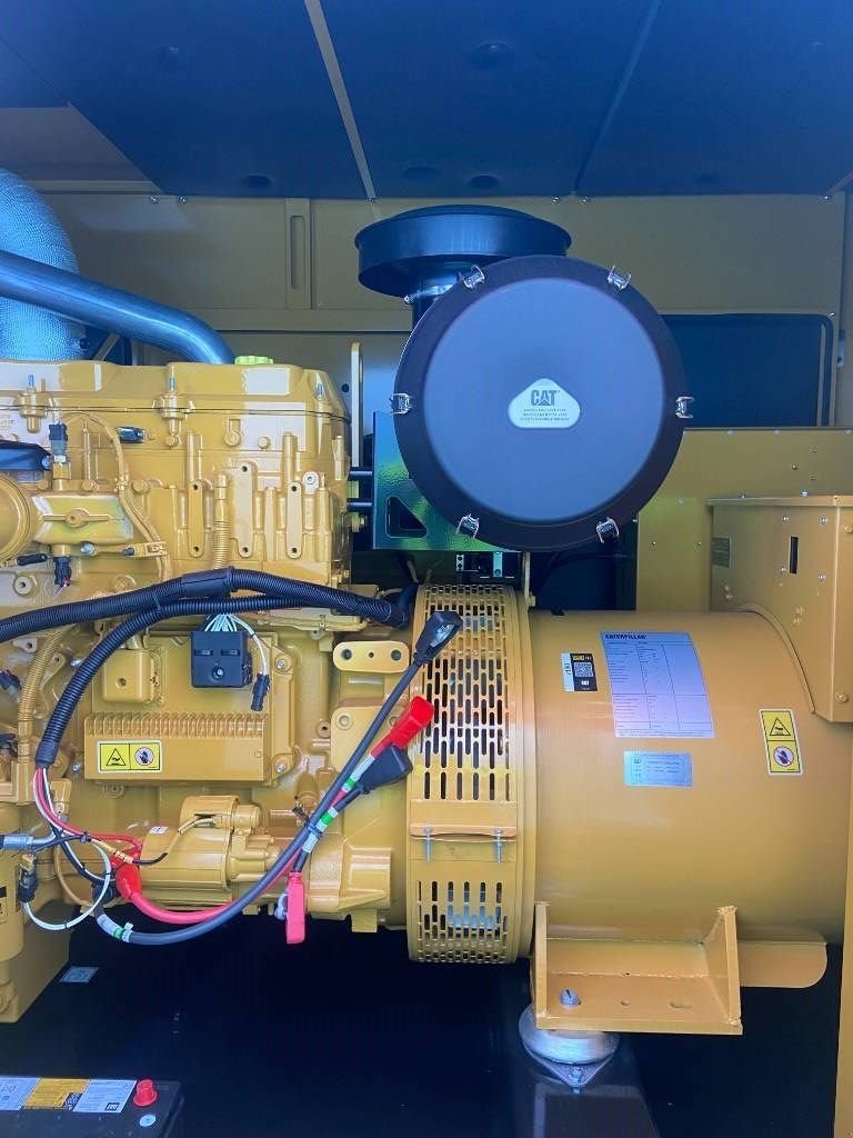 Notstromaggregat des Typs Sonstige Cat DE550GC - 550 kVA Stand-by Generator - DPX-18221, Neumaschine in Dordrecht (Bild 10)