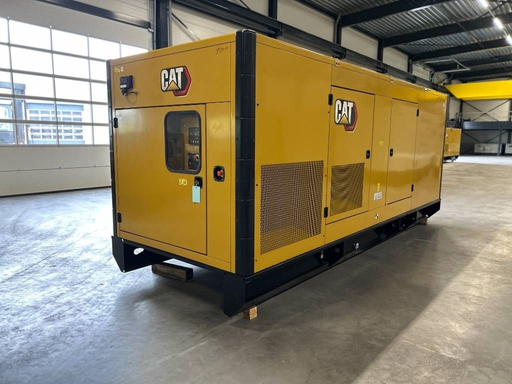 Notstromaggregat του τύπου Sonstige Cat DE715E0 - 715 kVA Generator - DPX-18030, Neumaschine σε Dordrecht (Φωτογραφία 4)