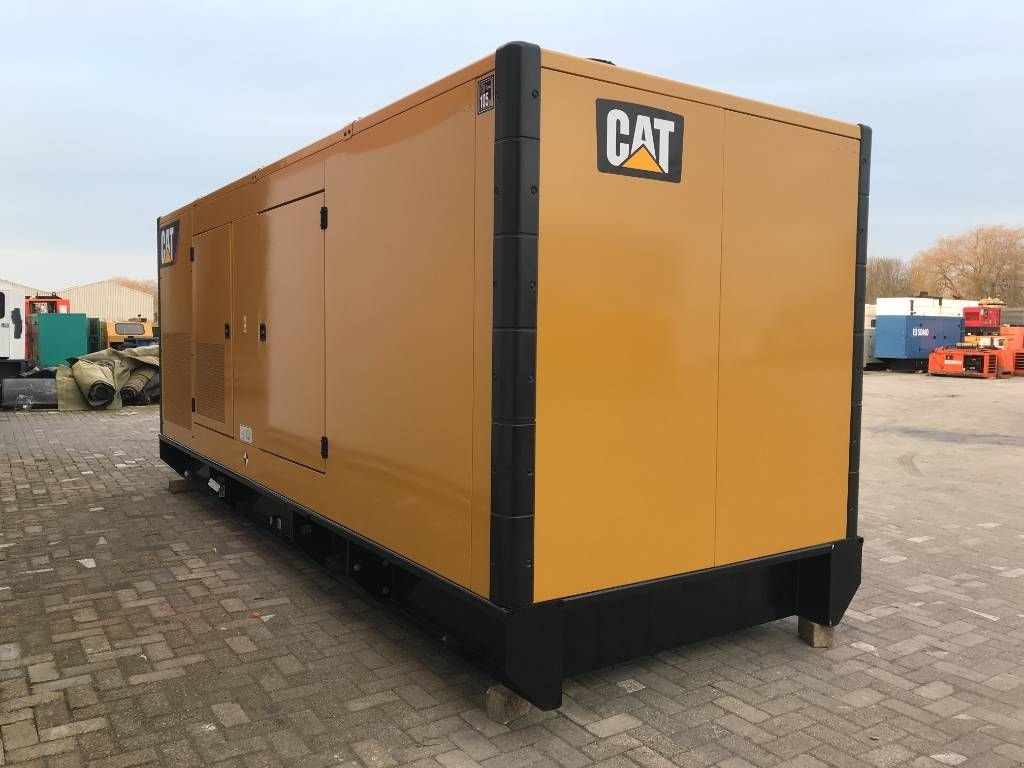 Notstromaggregat des Typs Sonstige Cat DE715E0 - C18 - 715 kVA Generator - DPX-18030, Neumaschine in Oudenbosch (Bild 2)