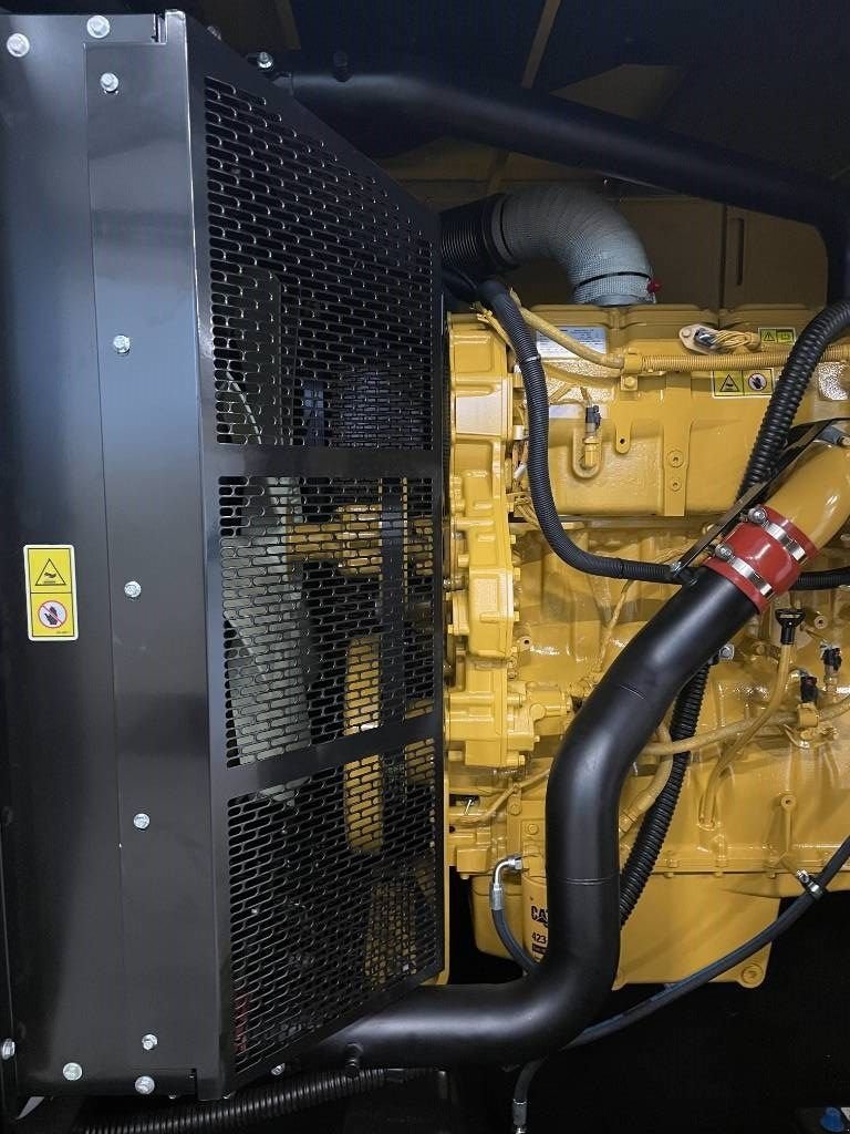 Notstromaggregat des Typs Sonstige Cat DE715GC - 715 kVA Stand-by Generator - DPX-18224, Neumaschine in Dordrecht (Bild 9)