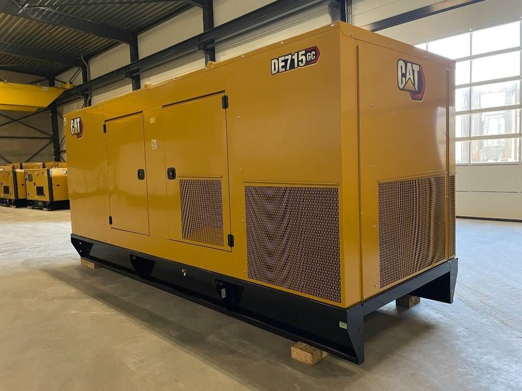 Notstromaggregat des Typs Sonstige Cat DE715GC - 715 kVA Stand-by Generator - DPX-18224, Neumaschine in Dordrecht (Bild 3)