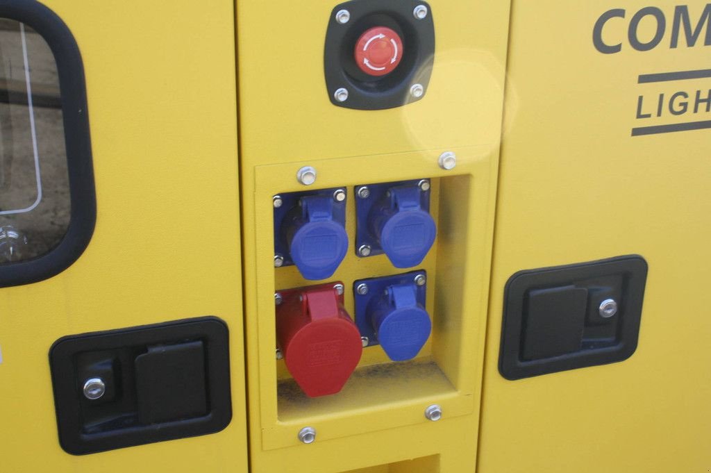 Notstromaggregat от тип Sonstige compal power VG-R30, Gebrauchtmaschine в Antwerpen (Снимка 5)