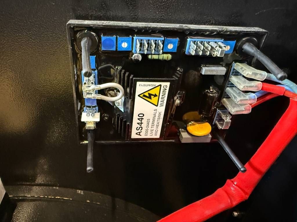 Notstromaggregat des Typs Sonstige DPX CJ444ES - 325 kVA Alternator - DPX-33910, Neumaschine in Dordrecht (Bild 7)