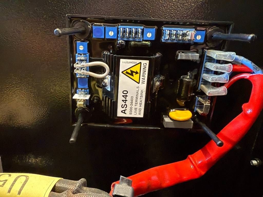 Notstromaggregat του τύπου Sonstige DPX CJ444F - 400 kVA Alternator - DPX-33911, Neumaschine σε Dordrecht (Φωτογραφία 6)