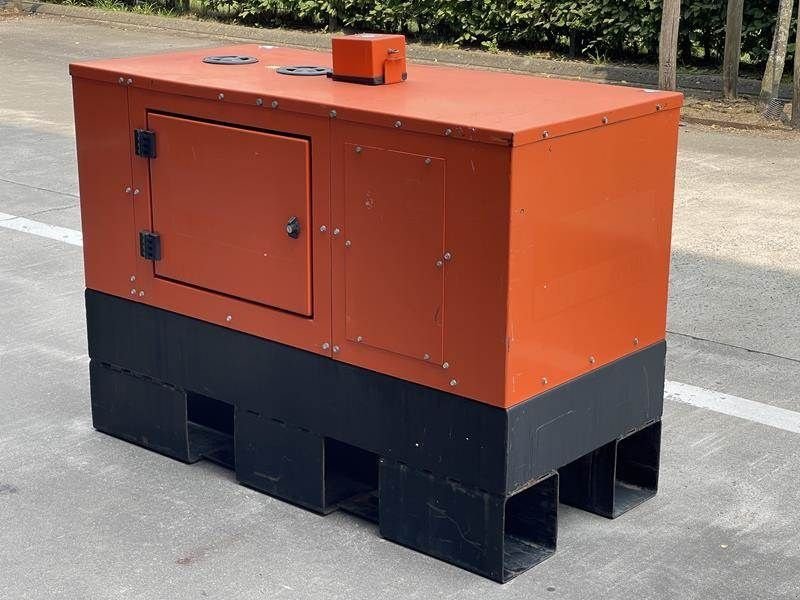 Notstromaggregat des Typs Sonstige Europower EPS 113 TDE, Gebrauchtmaschine in Waregem (Bild 3)