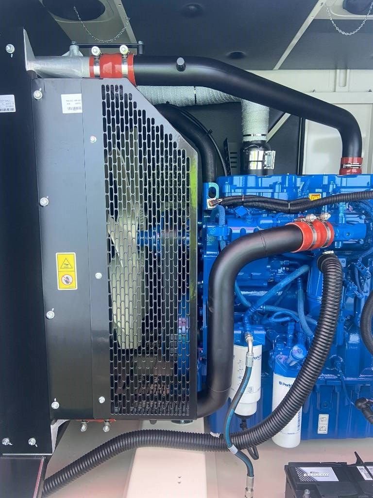 Notstromaggregat des Typs Sonstige FG Wilson P275 - 275 kVA Genset - DPX-16014, Neumaschine in Dordrecht (Bild 10)