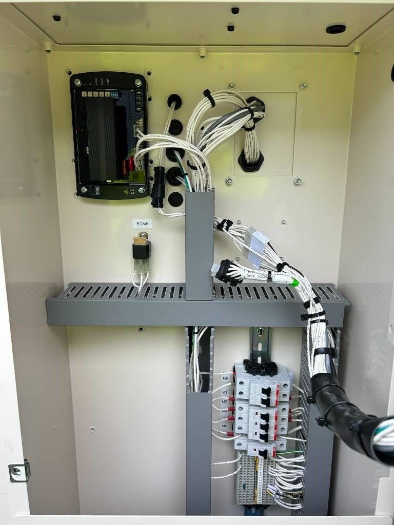 Notstromaggregat des Typs Sonstige FG Wilson P450-3 - 450 kVA Genset - DPX-16018, Neumaschine in Dordrecht (Bild 10)