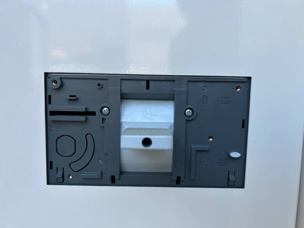 Notstromaggregat des Typs Sonstige FG Wilson P660-3 - 660 kVA Genset - DPX-16022, Neumaschine in Dordrecht (Bild 9)