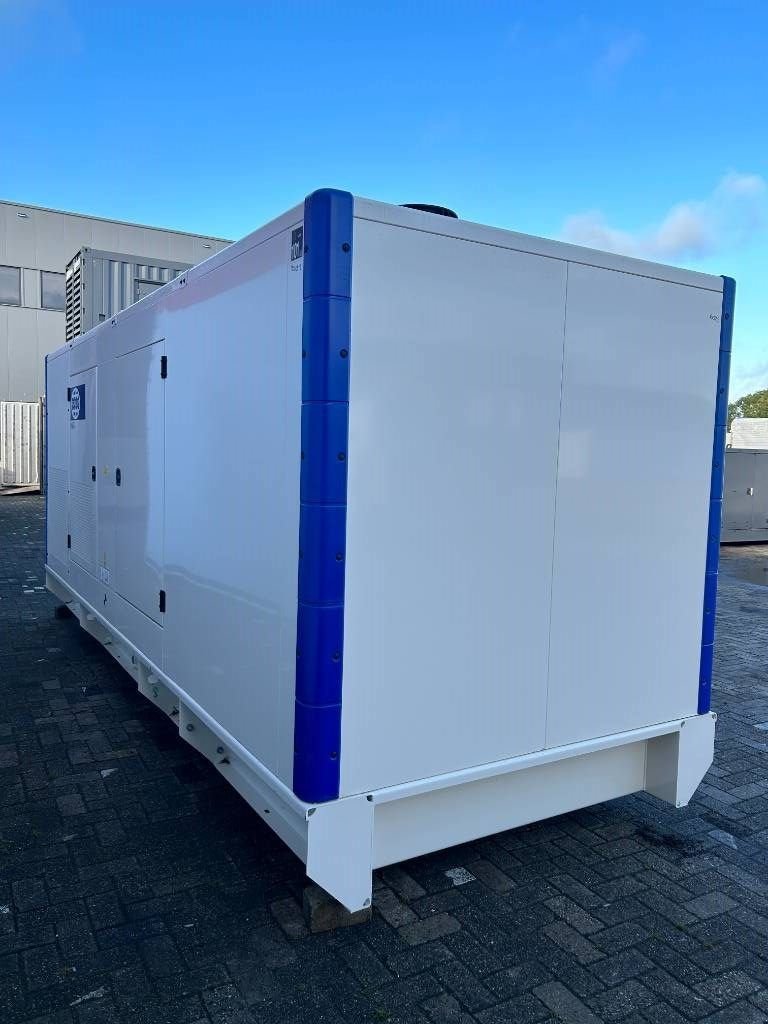 Notstromaggregat des Typs Sonstige FG Wilson P660-3 - 660 kVA Genset - DPX-16022, Neumaschine in Dordrecht (Bild 3)