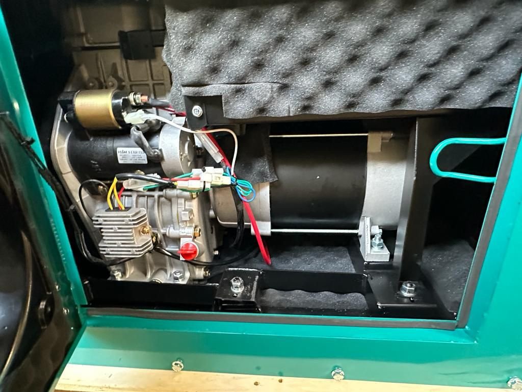 Notstromaggregat des Typs Sonstige Giga power 10KVA Generator Silent Set - OFFER !, Neumaschine in Velddriel (Bild 8)