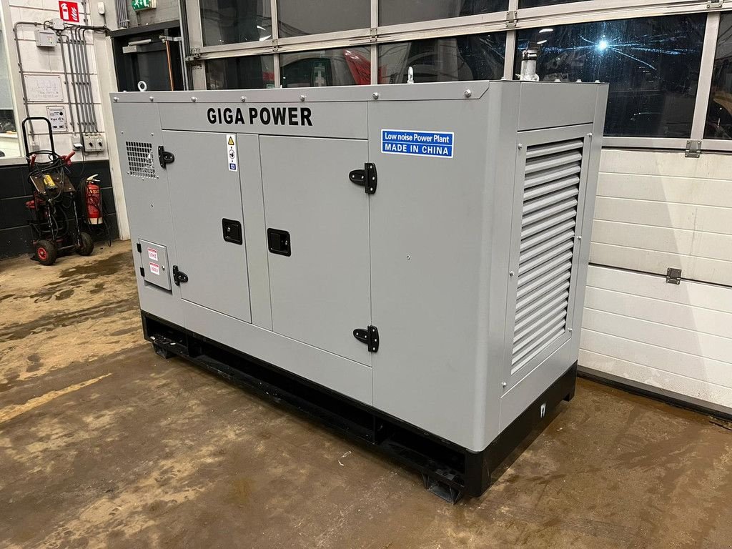 Notstromaggregat of the type Sonstige Giga power Giga power LT-W30GF 37.5 kVA silent generator, Gebrauchtmaschine in Velddriel (Picture 8)