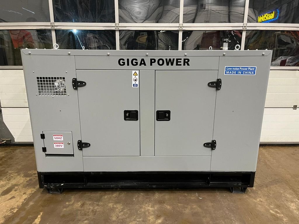 Notstromaggregat of the type Sonstige Giga power Giga power LT-W30GF 37.5 kVA silent generator, Gebrauchtmaschine in Velddriel (Picture 7)