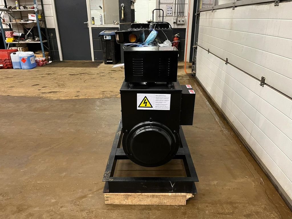 Notstromaggregat van het type Sonstige Giga power LT-W30GF 37.5 kVA Open generator, Neumaschine in Velddriel (Foto 5)