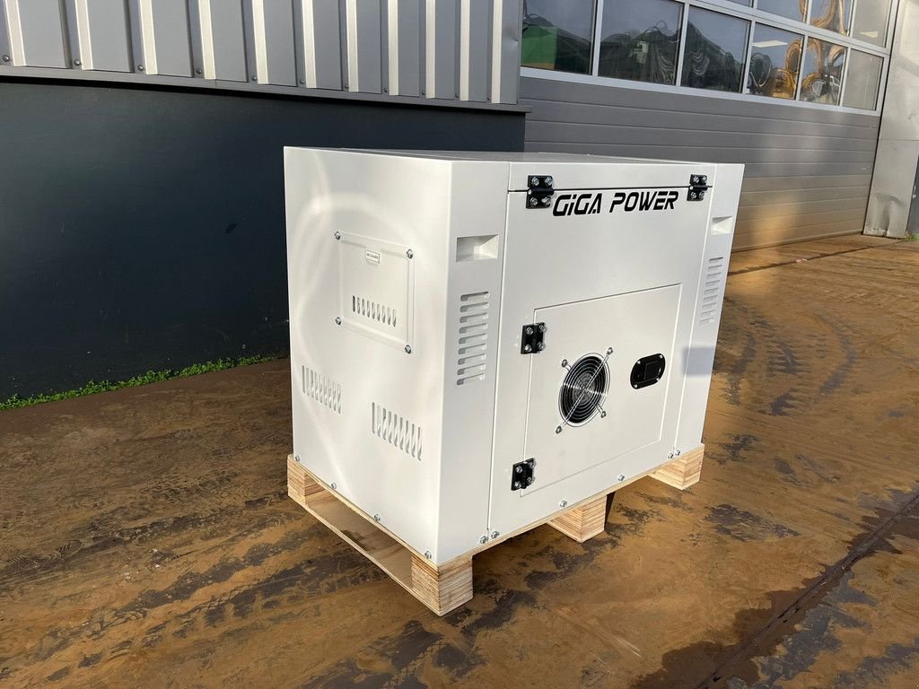 Notstromaggregat Türe ait Sonstige Giga power PLD12000SE 10 kVA silent generator, Neumaschine içinde Velddriel (resim 3)