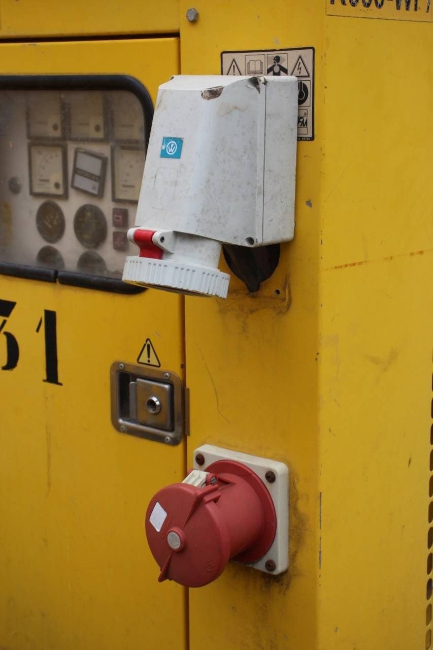 Notstromaggregat des Typs Sonstige K650-WP/S, Gebrauchtmaschine in Antwerpen (Bild 10)