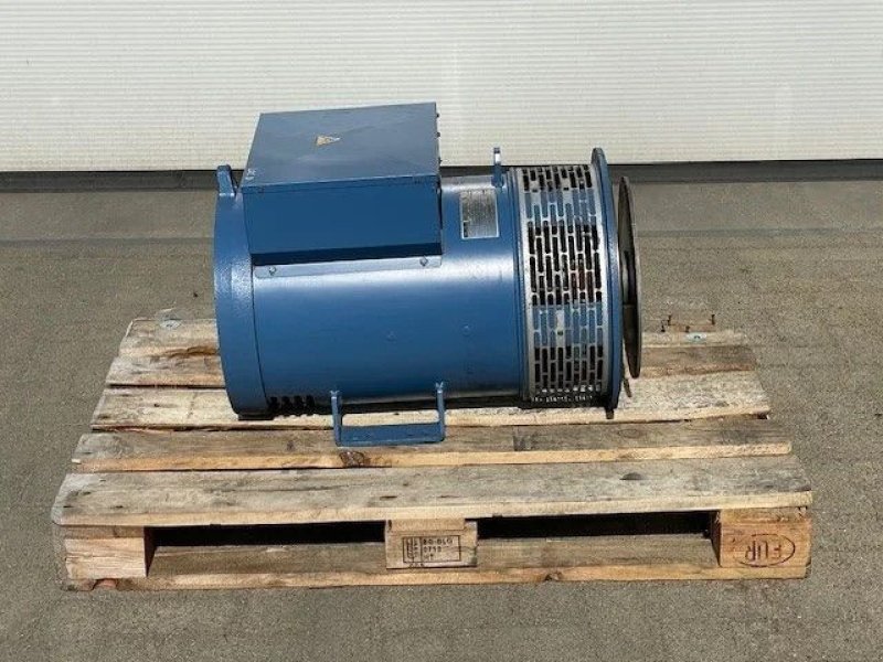 Notstromaggregat van het type Sonstige Mecc Alte KH00771T 04N Alternator 65 kVA Generatordeel 400 Volt, Gebrauchtmaschine in VEEN (Foto 1)