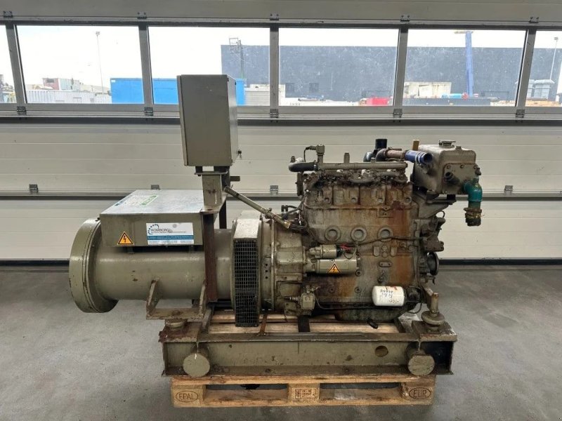 Notstromaggregat du type Sonstige MWM D 226-4 AvK 35 kVA Marine generatorset, Gebrauchtmaschine en VEEN (Photo 1)