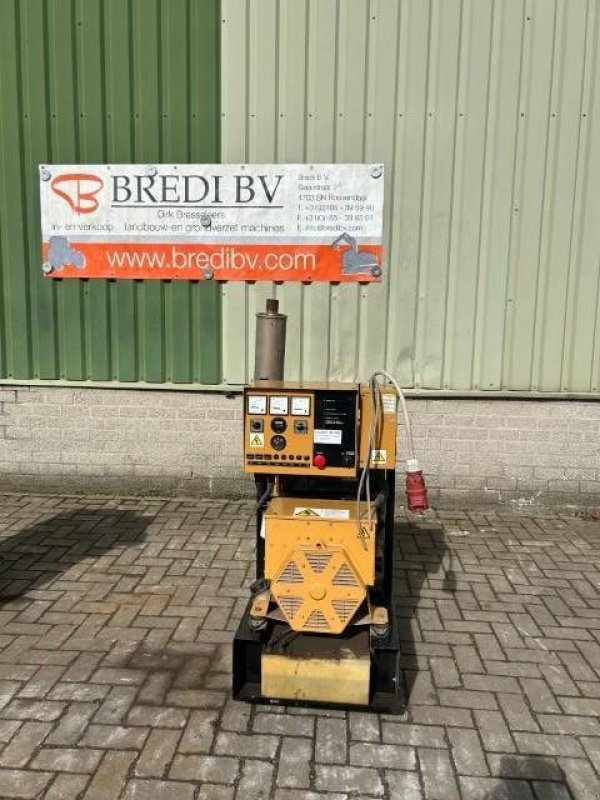 Notstromaggregat of the type Sonstige Olympian GEL 15/ W2, Gebrauchtmaschine in Roosendaal (Picture 2)