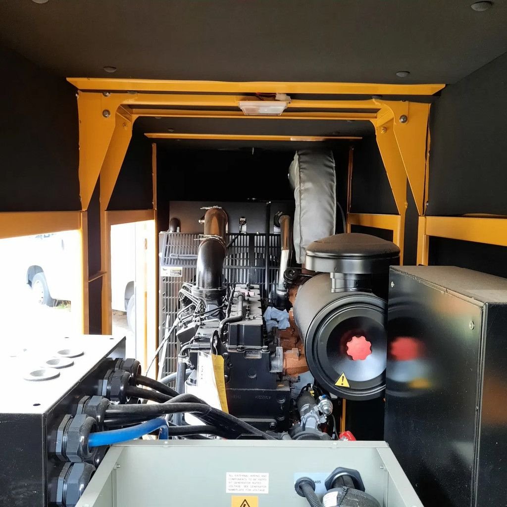 Notstromaggregat Türe ait Sonstige Onbekend AKSA, APD250C-6, Gebrauchtmaschine içinde Groningen (resim 7)