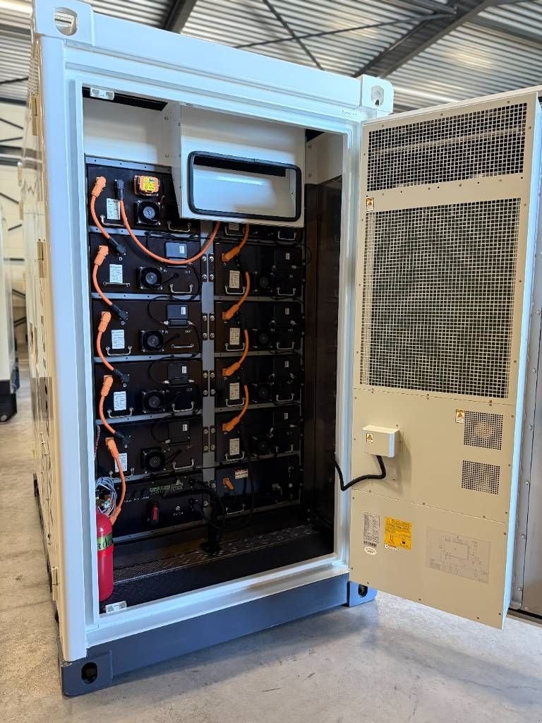 Notstromaggregat des Typs Sonstige PES100 Hybrid Energy System - 125 kVA - 115.2 kWh, Neumaschine in Dordrecht (Bild 7)