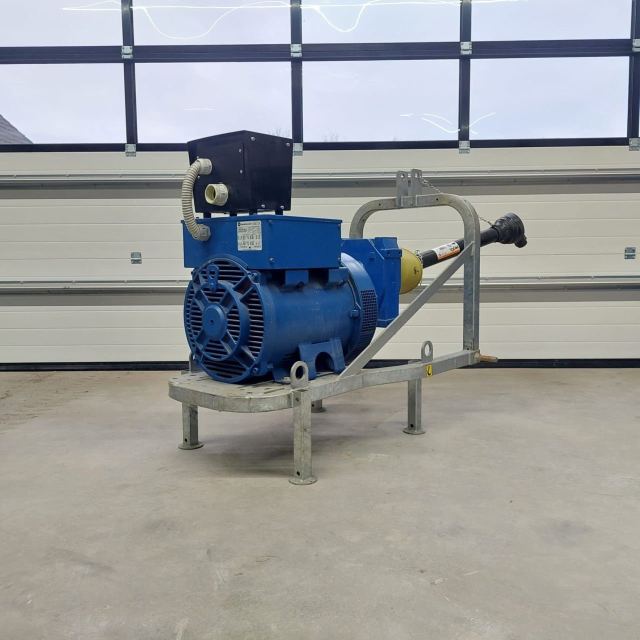 Notstromaggregat of the type Sonstige Sim Holland GTE 4/48-S1, Gebrauchtmaschine in Lunteren (Picture 3)