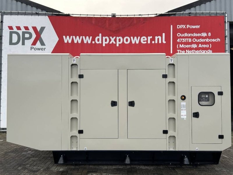 Notstromaggregat des Typs Volvo TAD1641GE - 550 kVA Generator - DPX-18882, Neumaschine in Oudenbosch (Bild 1)
