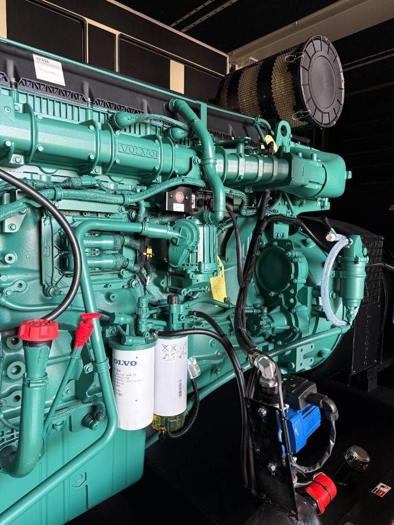 Notstromaggregat des Typs Volvo TWD1744GE - 825 kVA Generator - DPX-18886, Neumaschine in Dordrecht (Bild 11)