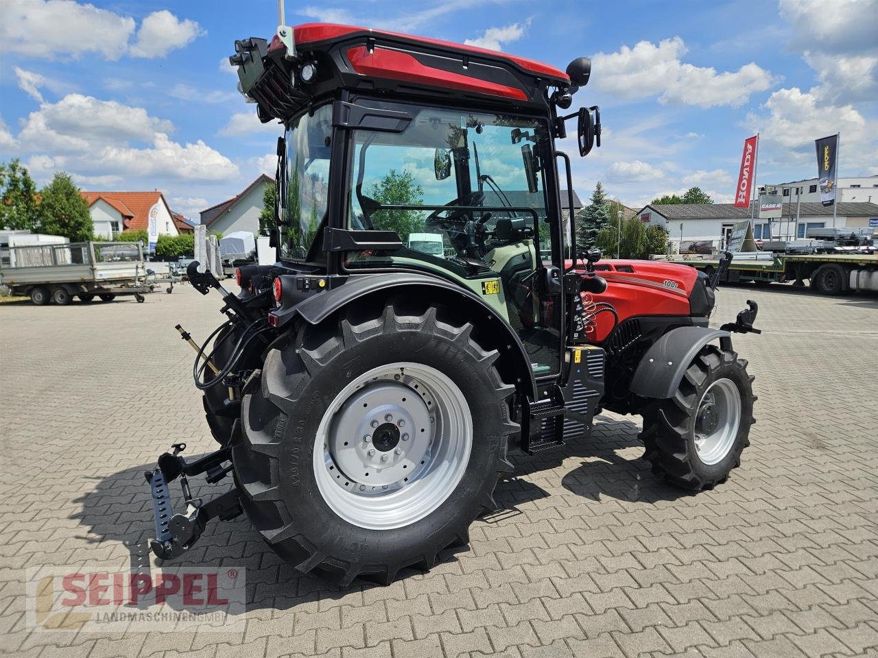 Obstbautraktor of the type Case IH QUANTUM 100 F, Neumaschine in Groß-Umstadt (Picture 4)