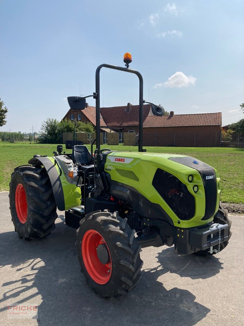 Obstbautraktor tipa CLAAS Nexos 240 XL Plattform Classic, Neumaschine u Bockel - Gyhum (Slika 3)