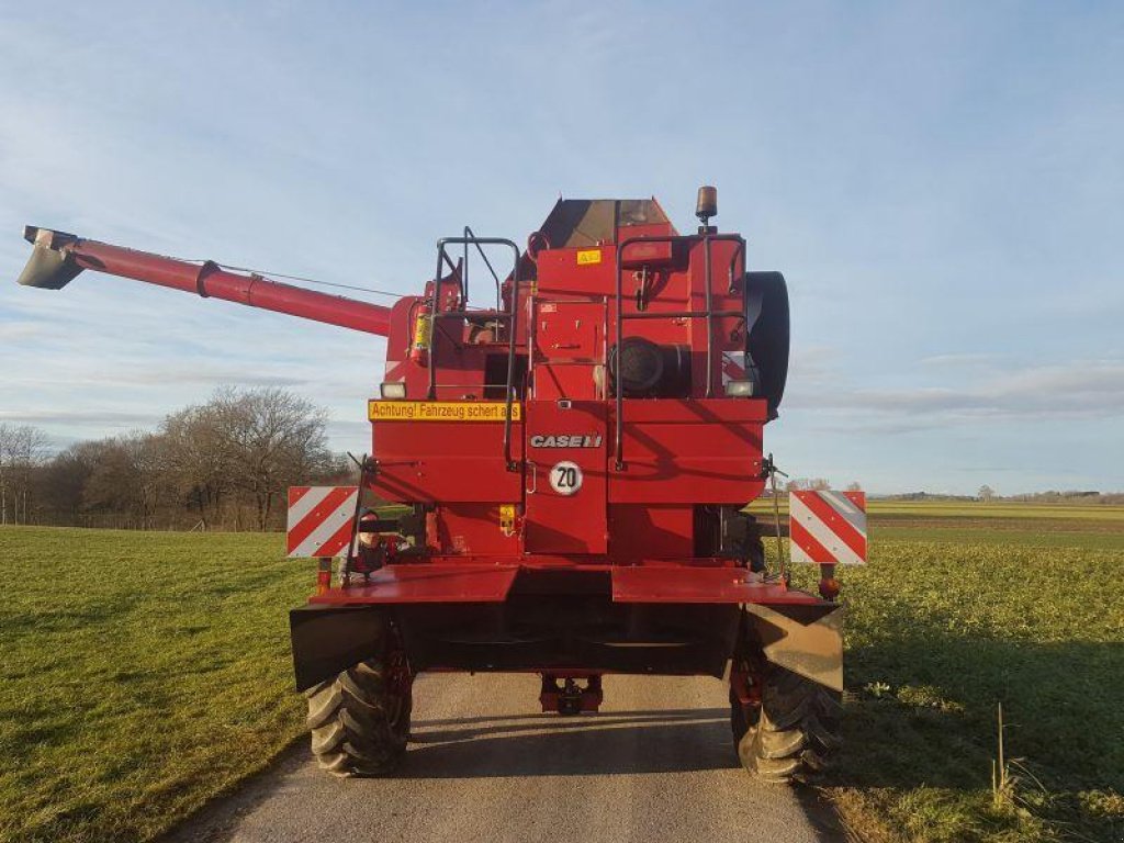 Oldtimer-Mähdrescher des Typs Case IH 2388 Exclusive, Gebrauchtmaschine in Київ (Bild 5)