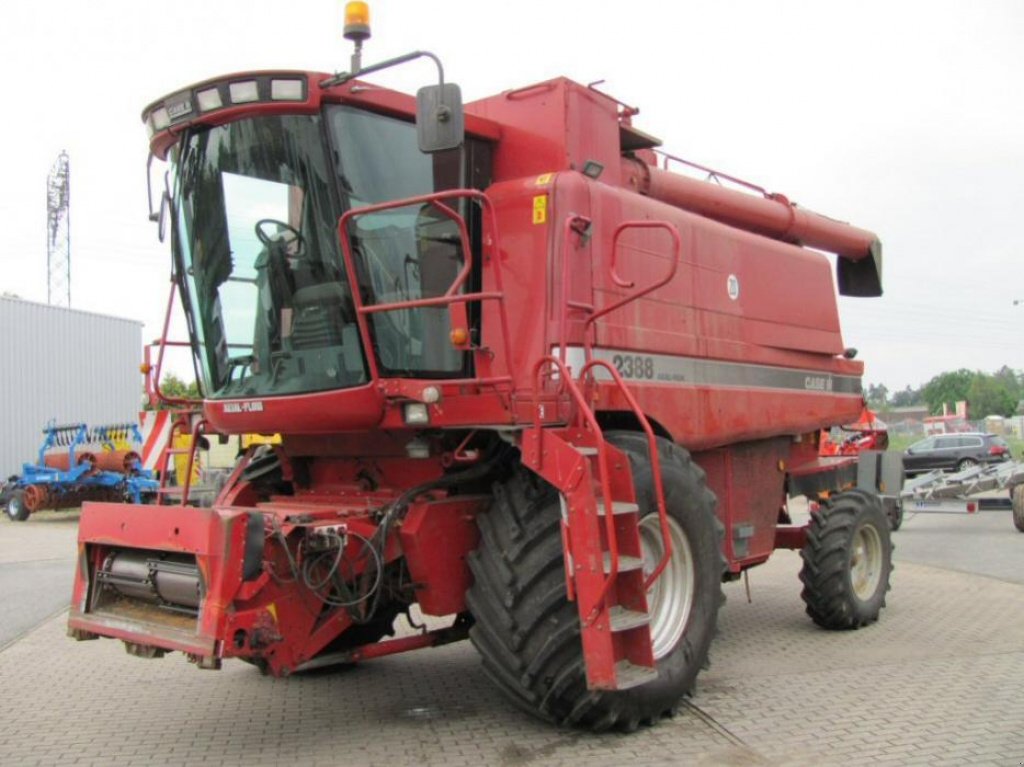 Oldtimer-Mähdrescher del tipo Case IH Axial Flow 2388, Gebrauchtmaschine In Київ (Immagine 1)