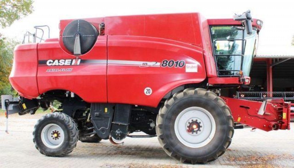 Oldtimer-Mähdrescher typu Case IH Axial Flow 8010, Neumaschine v Полтава (Obrázek 1)